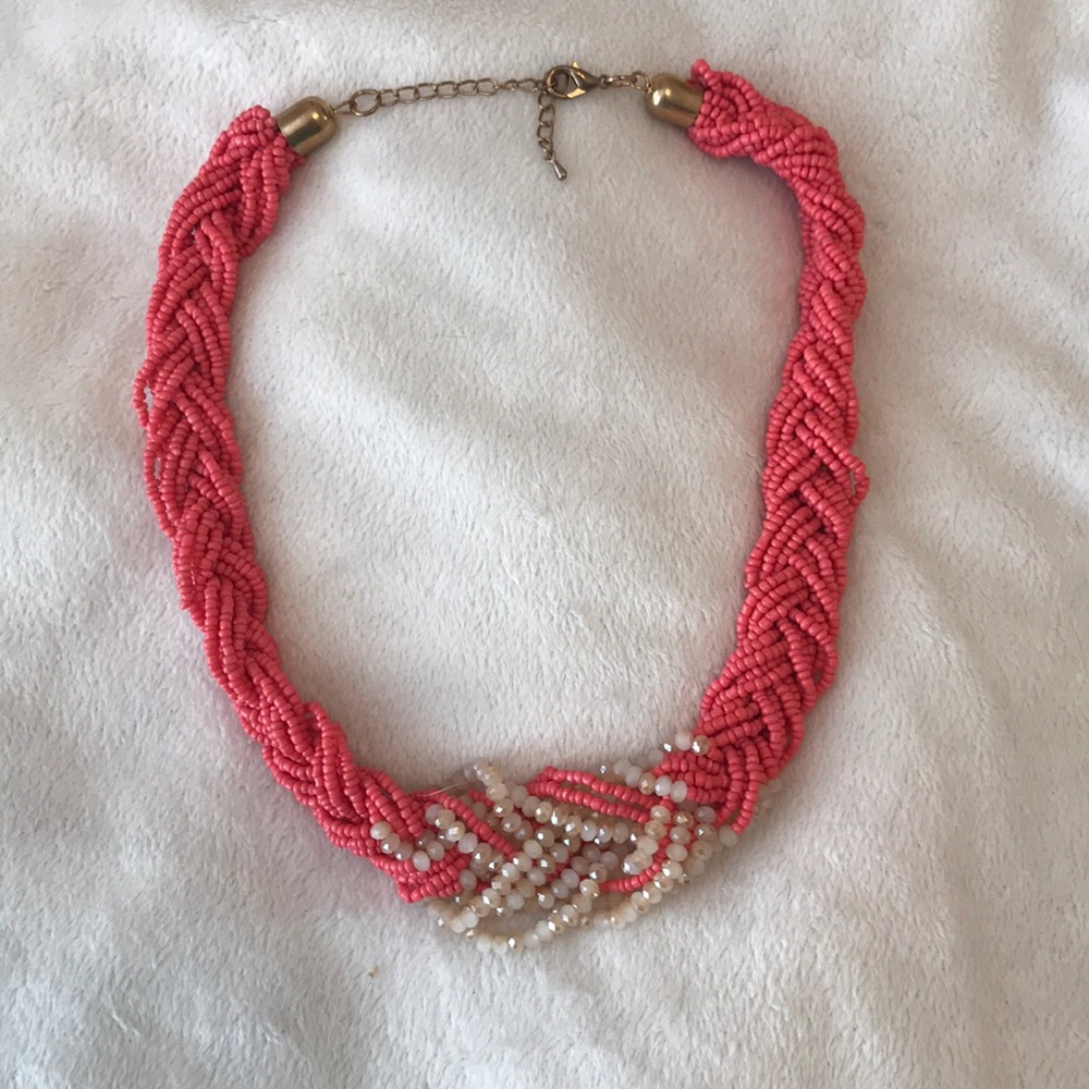 Statement necklace